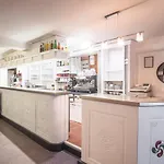 Hotel Itzalpea