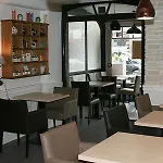Itzalpea Hotel 2*